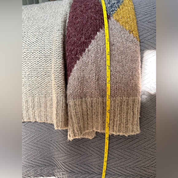 Block Color Cardigan - Picture 6 of 6